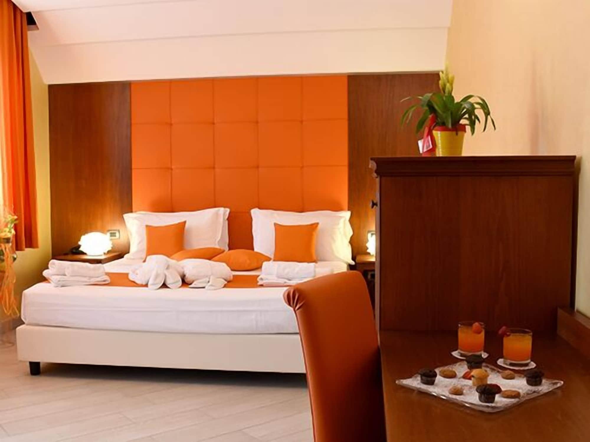 Hotel Riviera Azzurra Оливери Экстерьер фото
