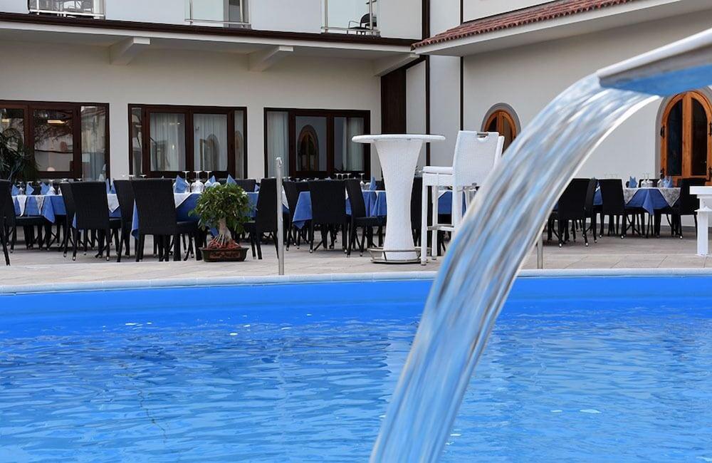 Hotel Riviera Azzurra Оливери Экстерьер фото